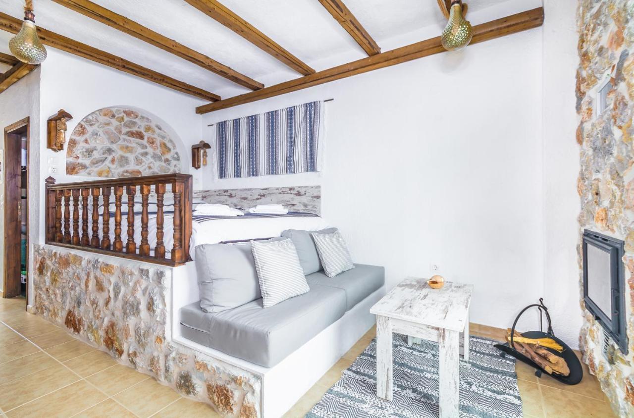 Monolithos  Limeri Traditional Guest House מראה חיצוני תמונה