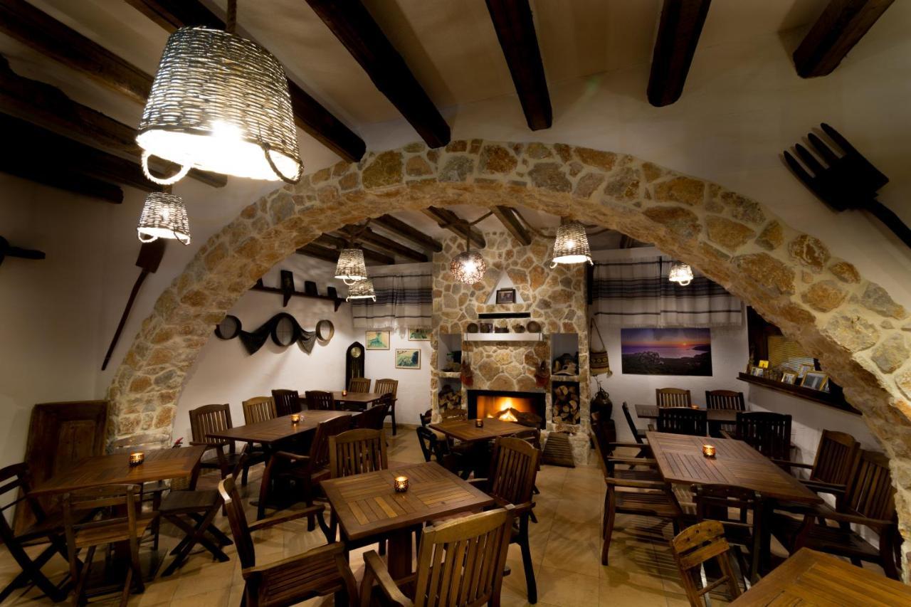 Monolithos  Limeri Traditional Guest House מראה חיצוני תמונה